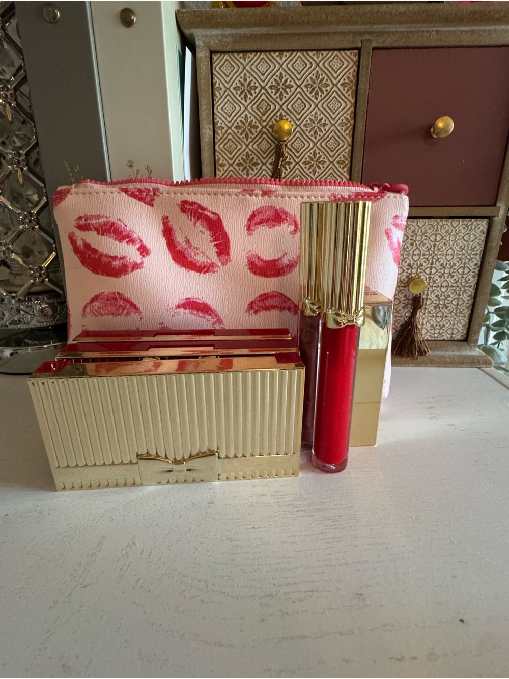 Estée Lauder Makeup Set with Bag